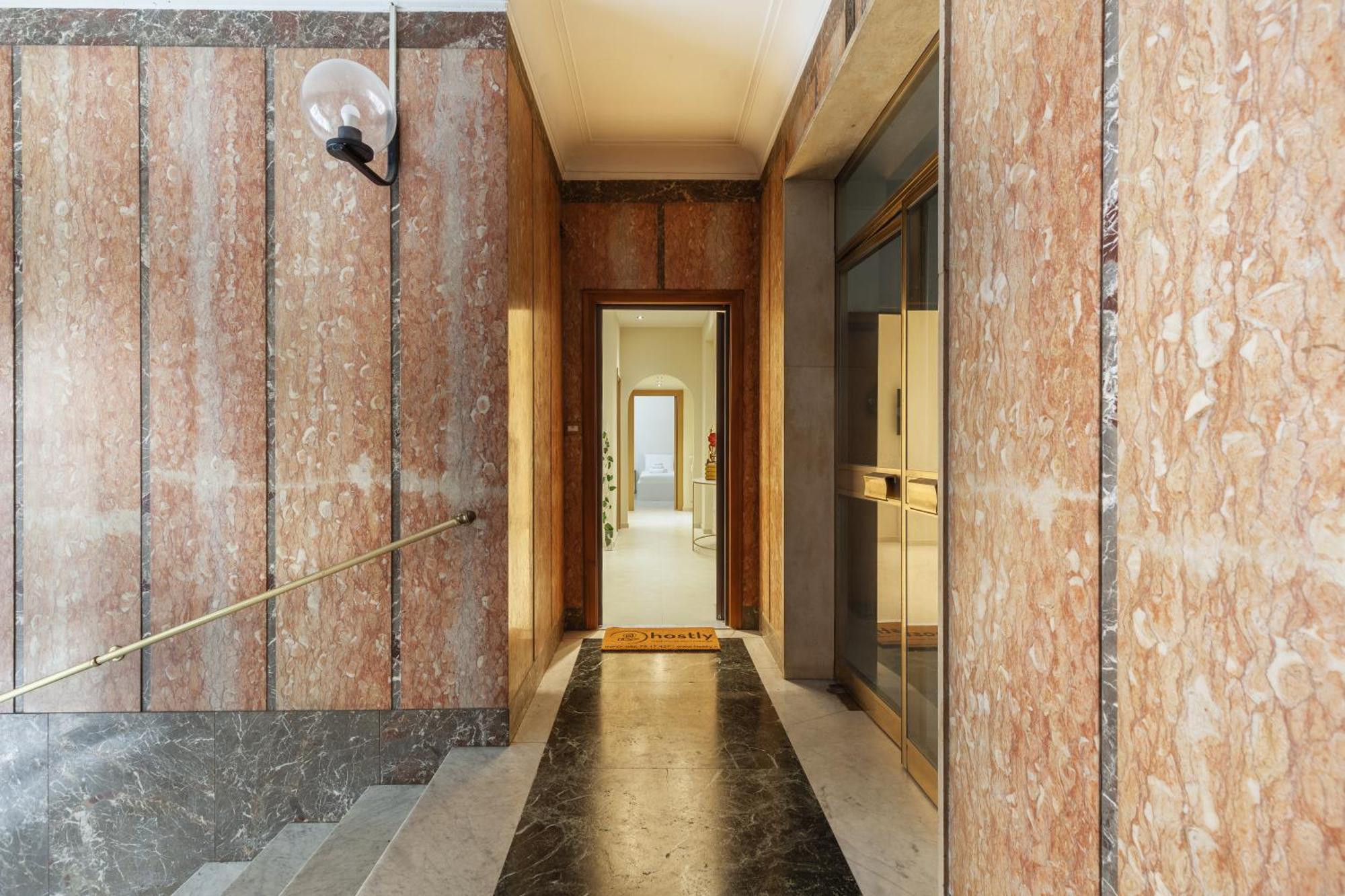 Hostly-the Happya Charme Apartment Rom